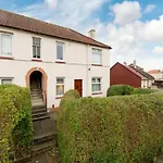 Pass The Keys Spacious Murrayfield Flat