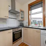 Pass The Keys Spacious Murrayfield Flat